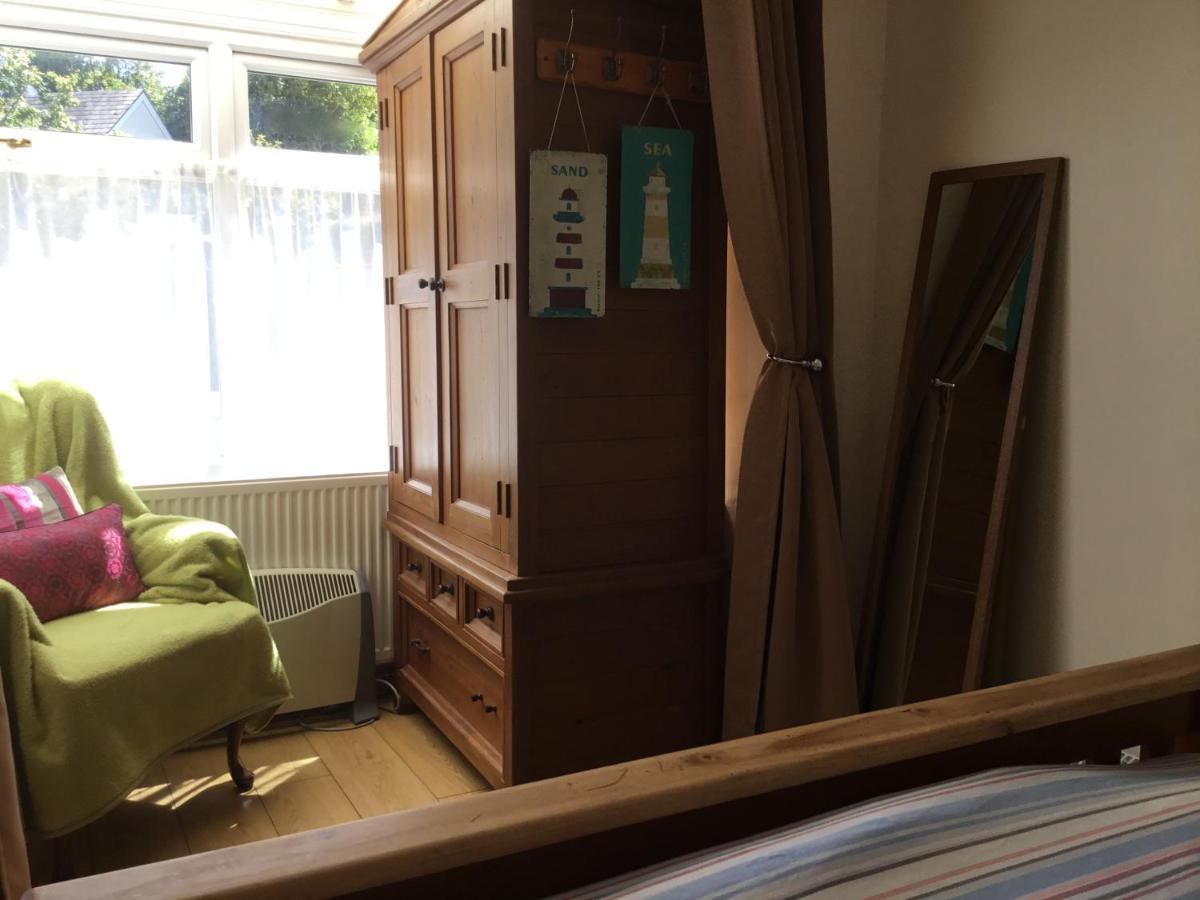 Gower Bungalow Mumbles Екстер'єр фото