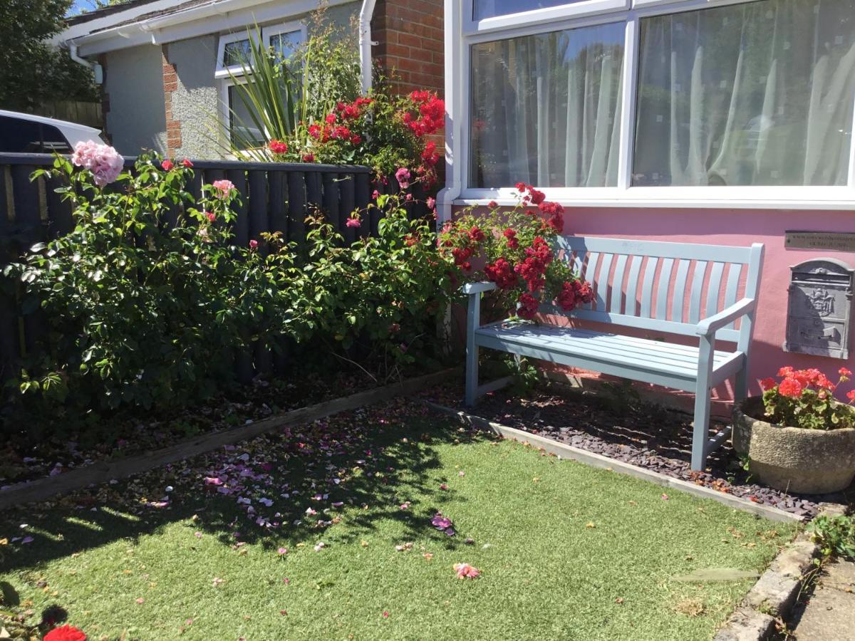 Gower Bungalow Mumbles Екстер'єр фото